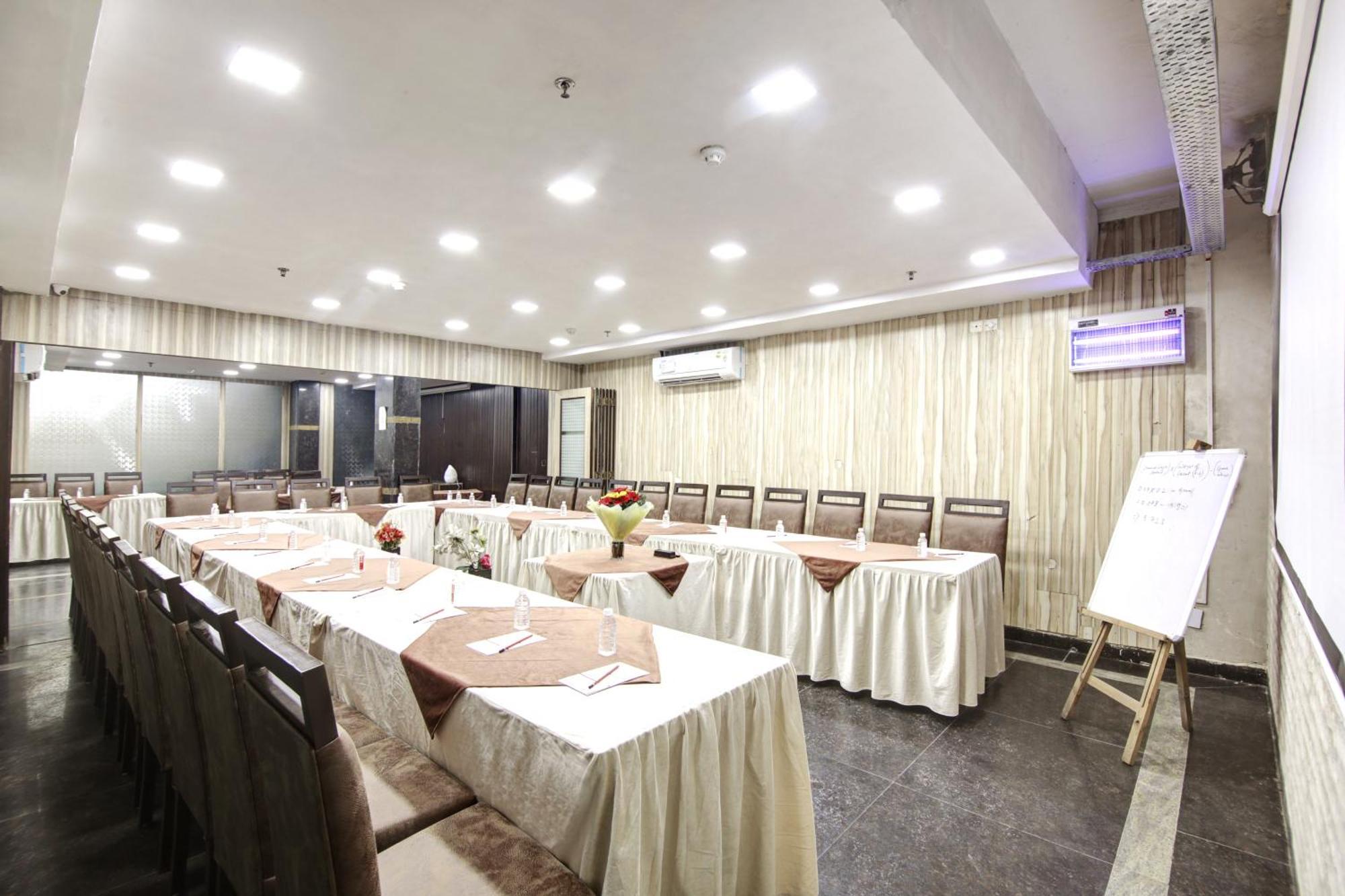 Persona International Hotel Karol Bagh Delhi מראה חיצוני תמונה