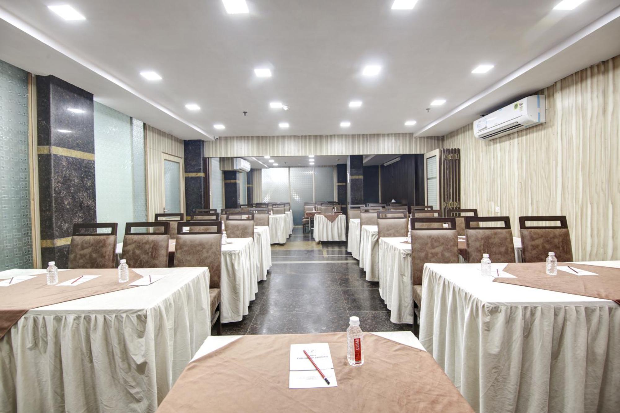 Persona International Hotel Karol Bagh Delhi מראה חיצוני תמונה